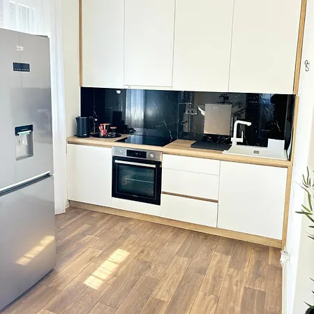 Apartment Idila *