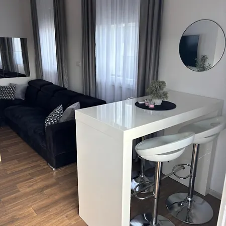 Idila Apartament Ruma